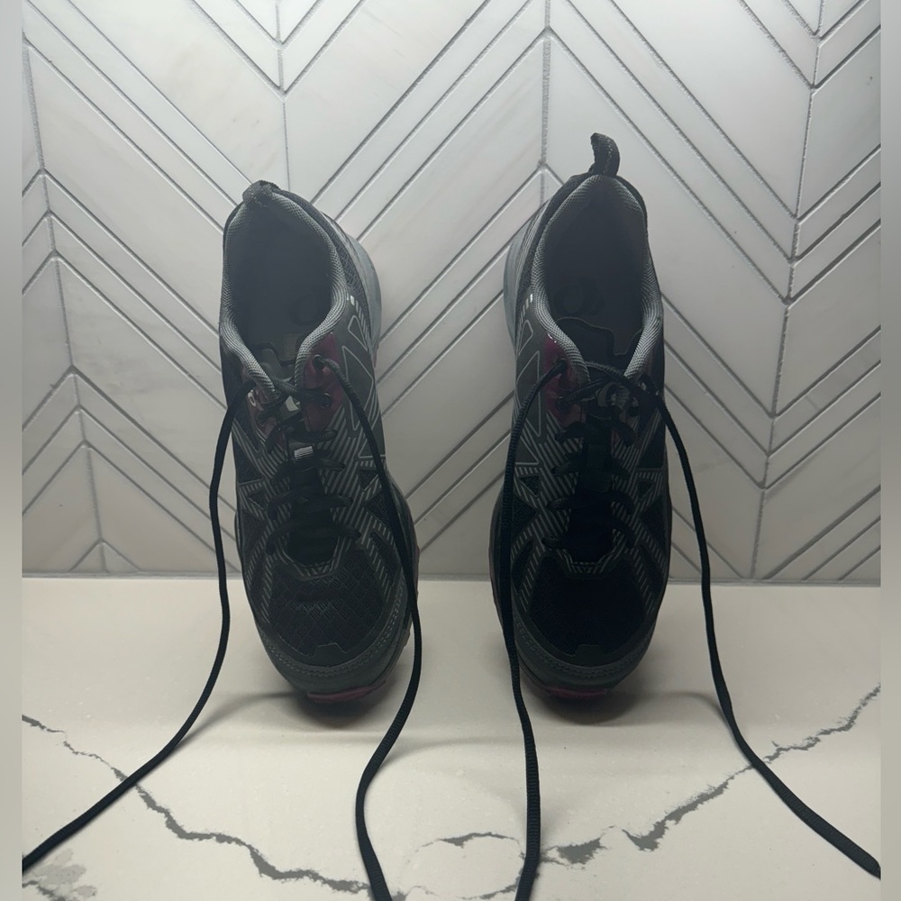 Pearl Izumi Cyling Shoes with cleat